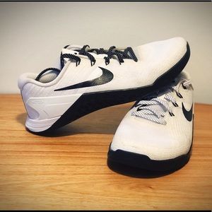 Nike Women’s Metcon 3
